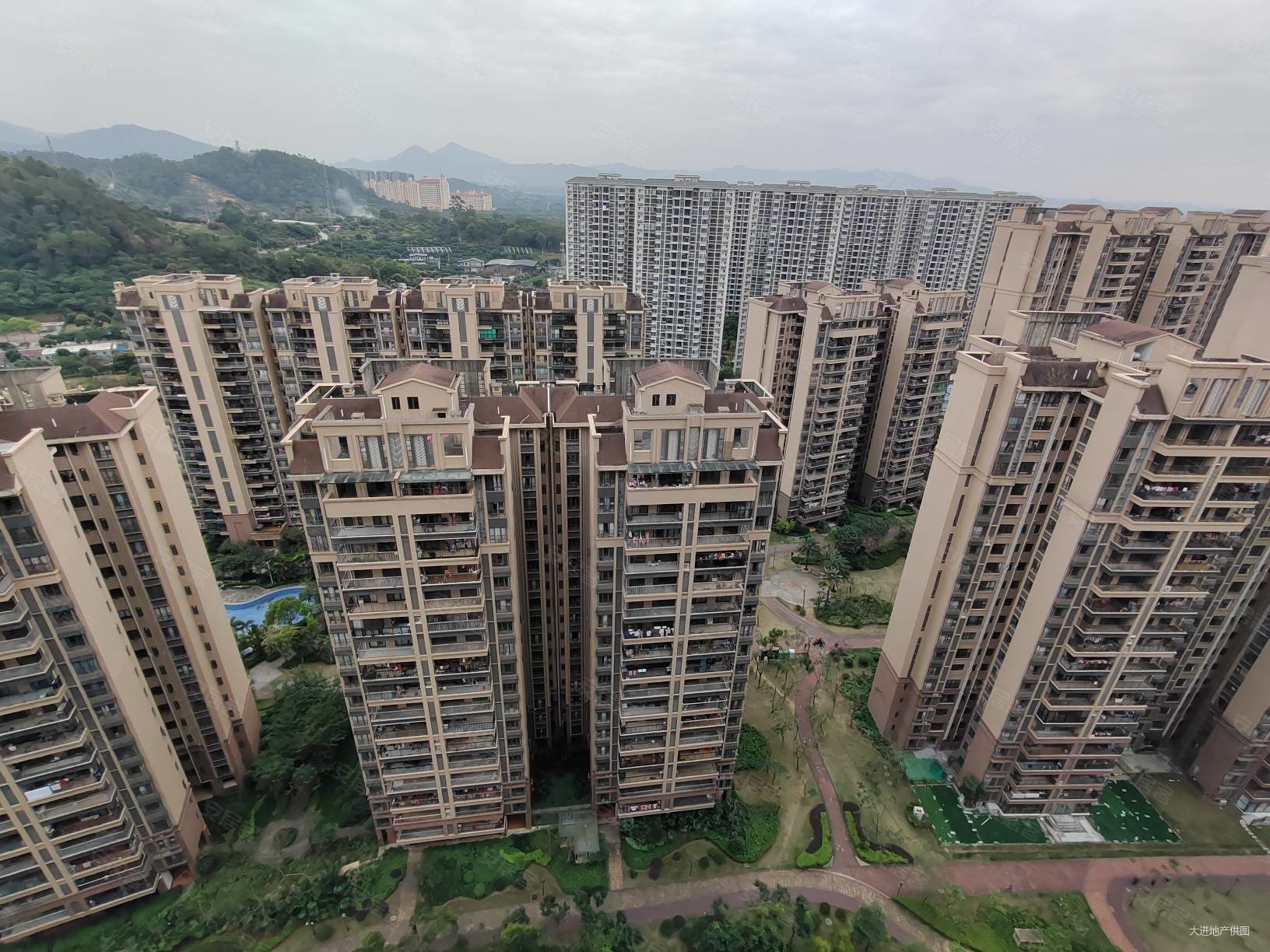 珠光御景山水城3室2厅1卫96.34㎡北79万