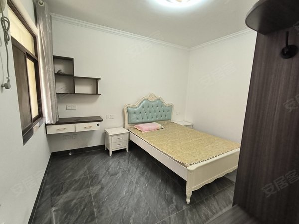 南昌高新开发区艾溪湖北路幸福嘉园近太子殿 艾溪湖 豪华精装两房两厅 现代时尚风 民水民电出租房源真实图片