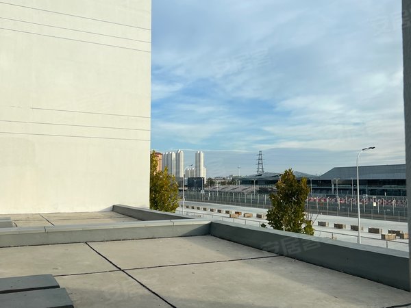 天津武清杨村街悦光年威壹汽车中心出租悦光年复式一居 拎包入住有