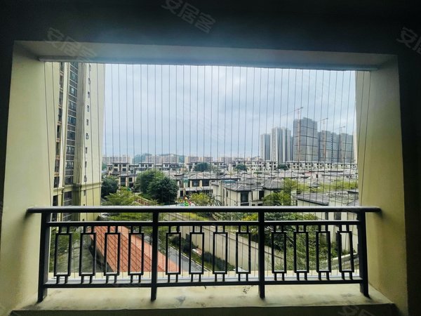 广州增城永和合景花漫里带浴缸 三房两卫 中高楼层 家私家电齐全 住家