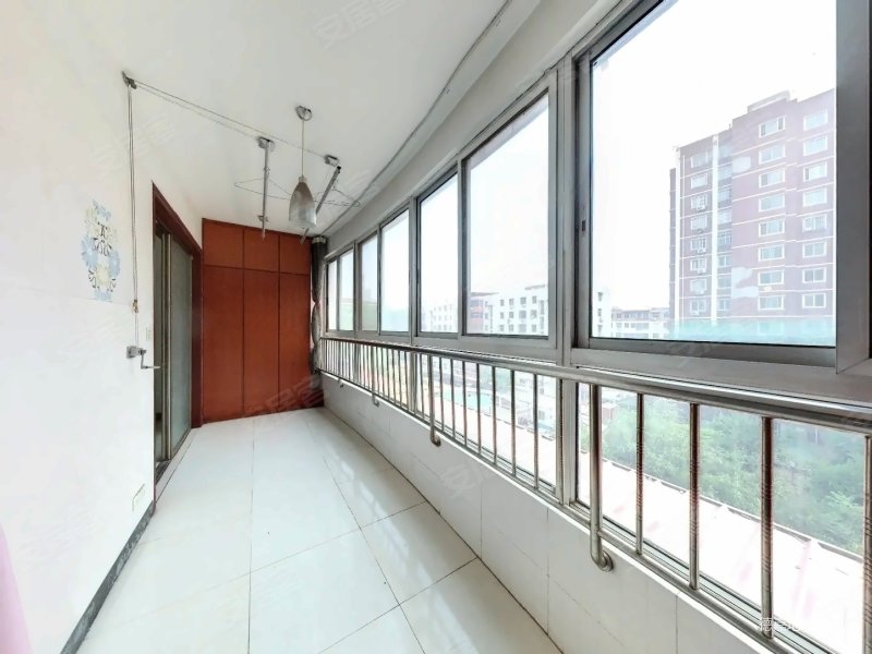 洛浦公园旁 电梯洋房 一梯两户 单价6000 有钥匙,嘉汇城二手房,99万,3