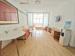 青岛市南湛山新湛二路小区 2室1厅1卫出租房源真实图片