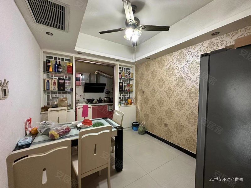 海城国际小区电梯房精装修157平,海城国际公寓二手房,100万,3室2厅,2