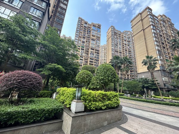 【多图】江川悦城,凤岭北租房,南宁东站,超大房间,超大厨房,业主自住