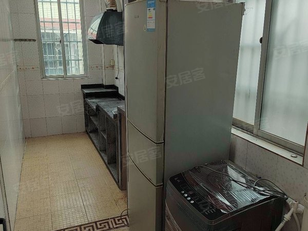 【多图】大源茶山东街自建房,黄庄租房,精装电梯公寓三房两厅 首月