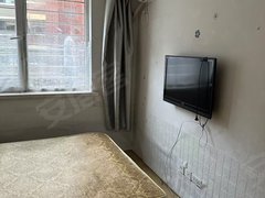 阜新海州海州城区嘉合园 2楼温馨一室 家具家电齐全 带空调 拎包入住 包供暖出租房源真实图片