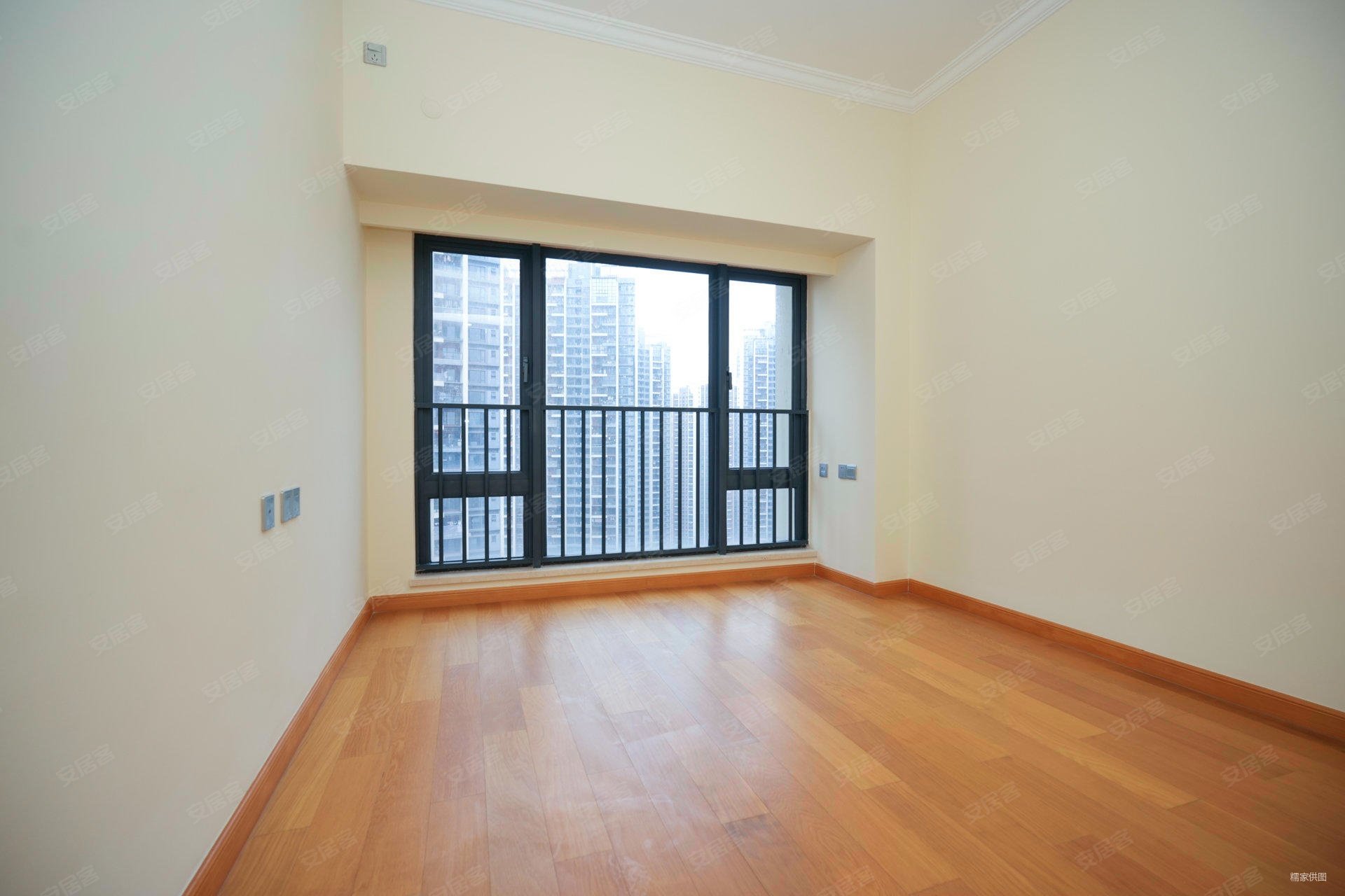 佳兆业城市广场(三期)3室1厅2卫89㎡南450万