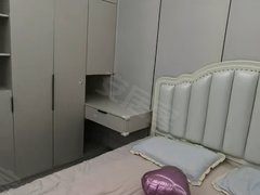 宜兴屺亭屺亭中心奔马花园 4室1厅1卫出租房源真实图片