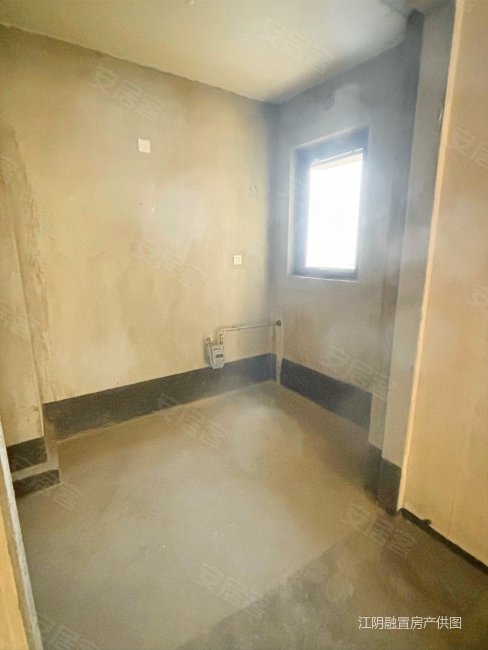 张家港暨阳湖旁新桥毛胚新房配套齐全楼层