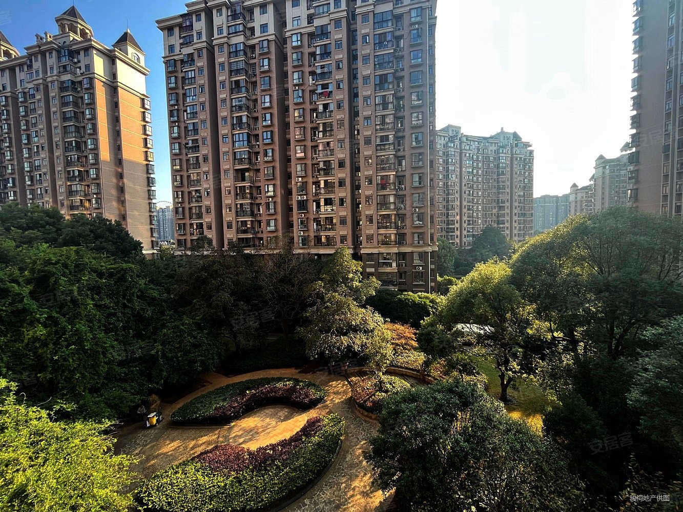 南昌房产网>南昌二手房>红谷滩二手房>红角洲二手房>联泰香域尚城>