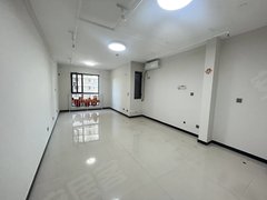 三河燕郊镇燕郊城区燕郊 富地广场商住 南向一居  1350每月 可付一出租房源真实图片