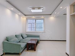 巨野巨野城区巨野市区牡丹花园步梯中层简单装修，家具家电齐全，拎包入住。出租房源真实图片