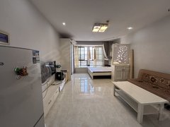 吉首吉首吉首城区八月楼电梯房，押一付一，民水民电，拎包入住，随时看房！出租房源真实图片