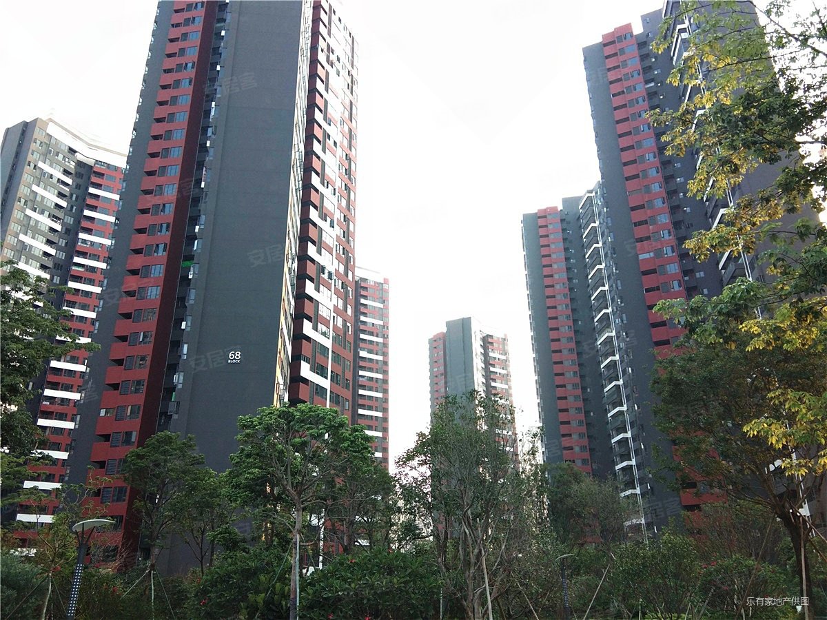 中海水岸城珊瑚湾 3房2厅南北通透 全新精装修 出售红本在手