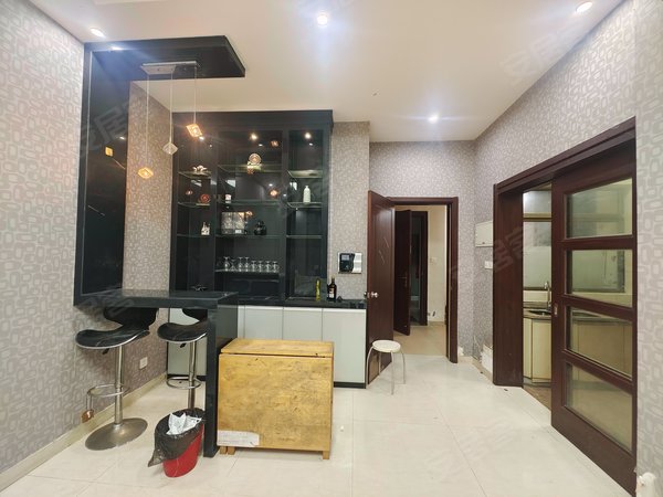 广州增城凤凰城碧桂园凤凰城凤妍苑凤妍苑 一楼带花园 南向精美家私