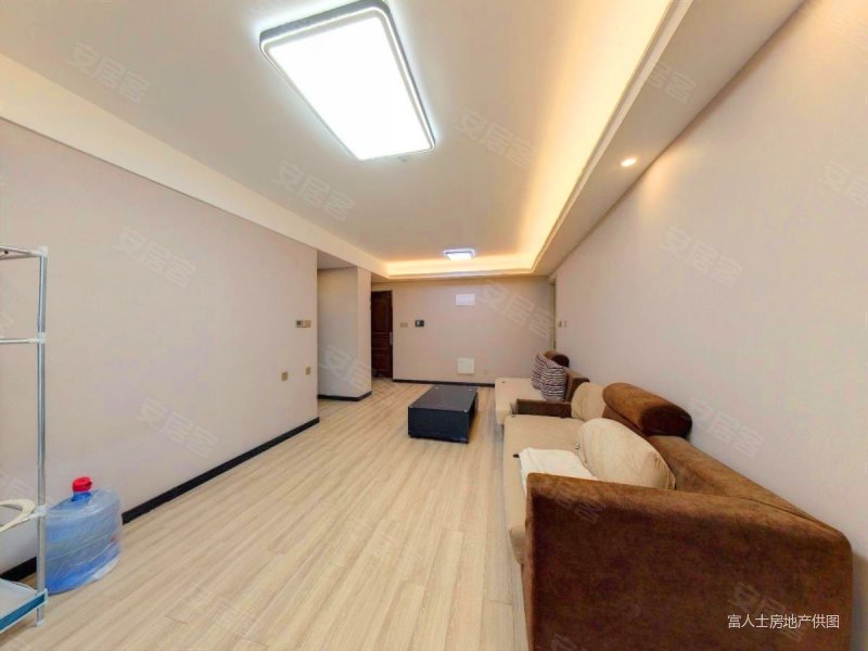 凤城四路 万科幸福臻园 满三满二 2梯3户 3地铁 精装