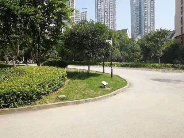 【多图】蓝光公园悦湖(二期),农业园区租房,1 仟 5租,价格真实,品质