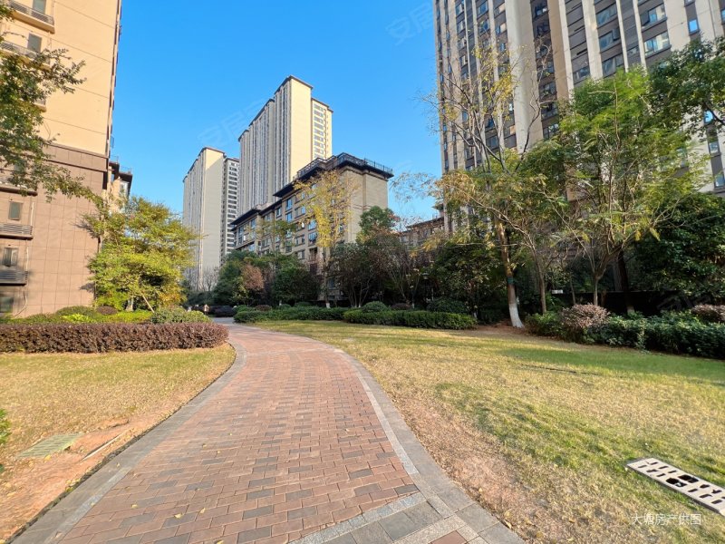 长沙房产网>长沙二手房>雨花二手房>雨花区政府二手房>合能枫丹丽舍>