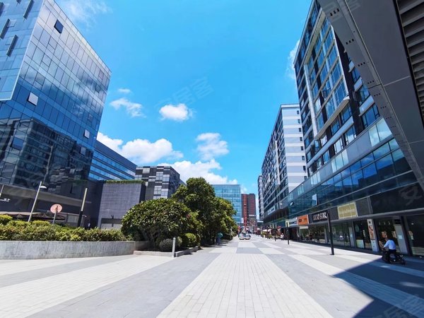 站)天河城公寓 有阳台 小区管理 近地铁 中恒广场出租房源真实图片