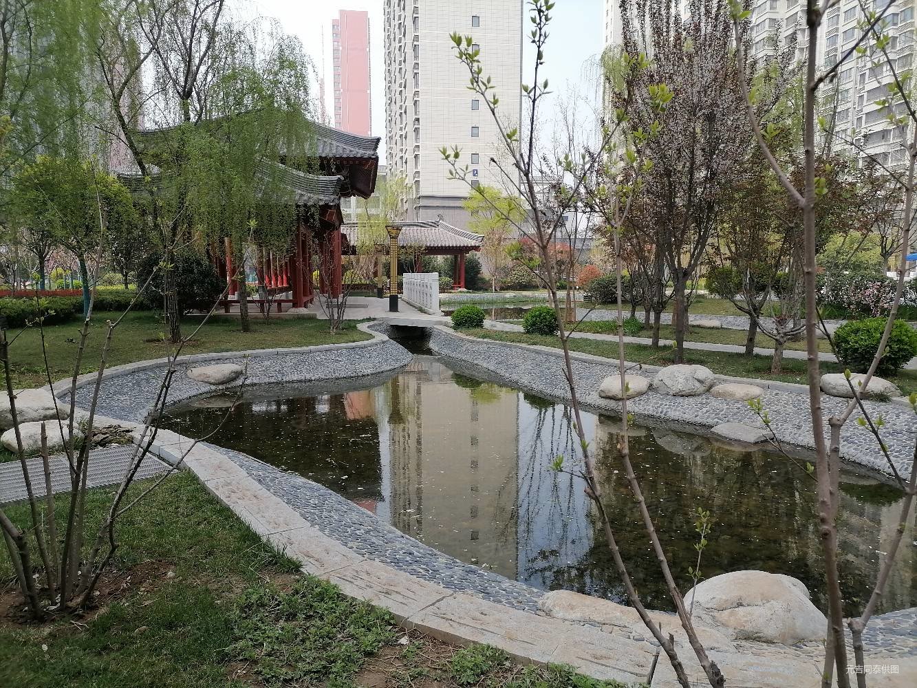 陕建翠园锦绣大三室两厅两卫南北通透户型方正