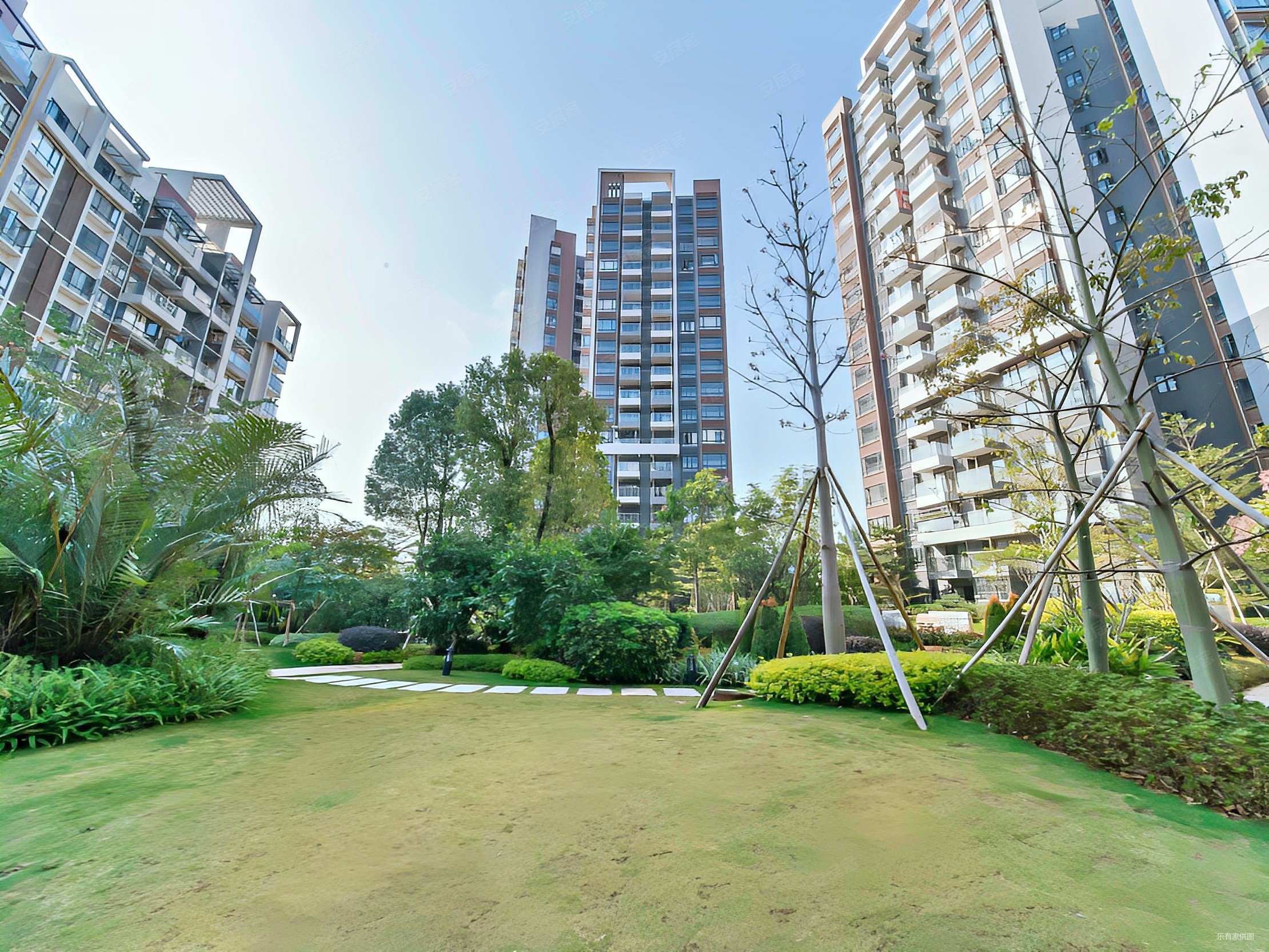 半岛豪庭三房急卖价格随时看房常平很好的位置