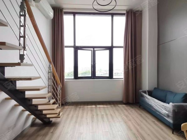 松江,泗泾五金城这里,实拍公寓,无中介费!出租房源真实图片