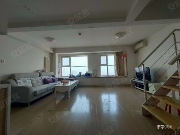 万科金奥广场商住楼