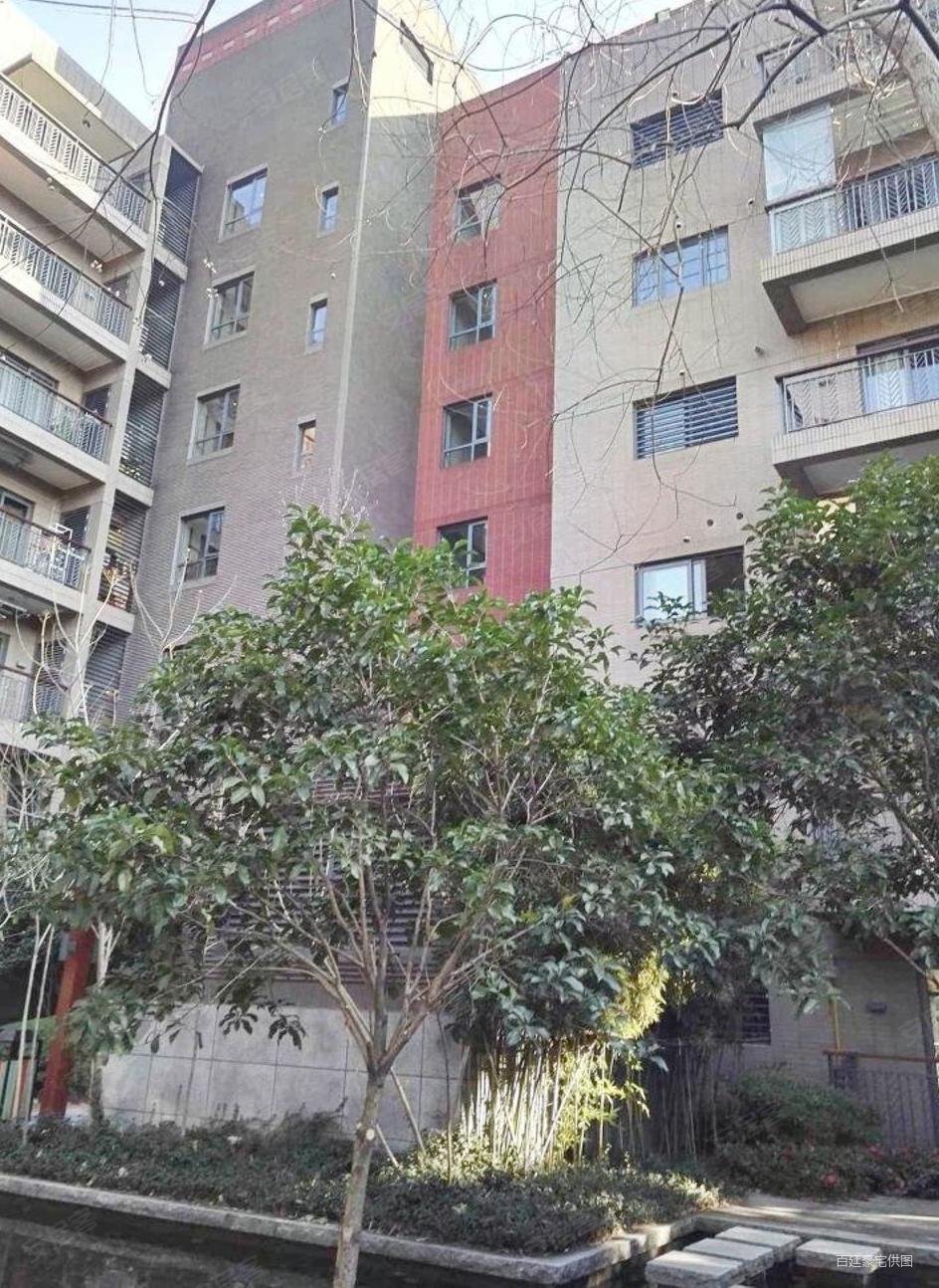 思南公馆东苑3室2厅2卫148.43㎡南3380万