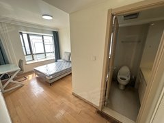 苏州工业园东沙湖(一套都在)燃气厨房卫浴 大小可选 原户型主卧独卫 近地铁出租房源真实图片