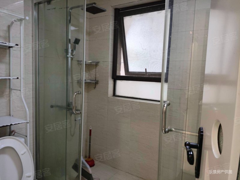 急售好房 (客户置换新房 急凑首付 )价格可大谈 车位留家具,中海双湾