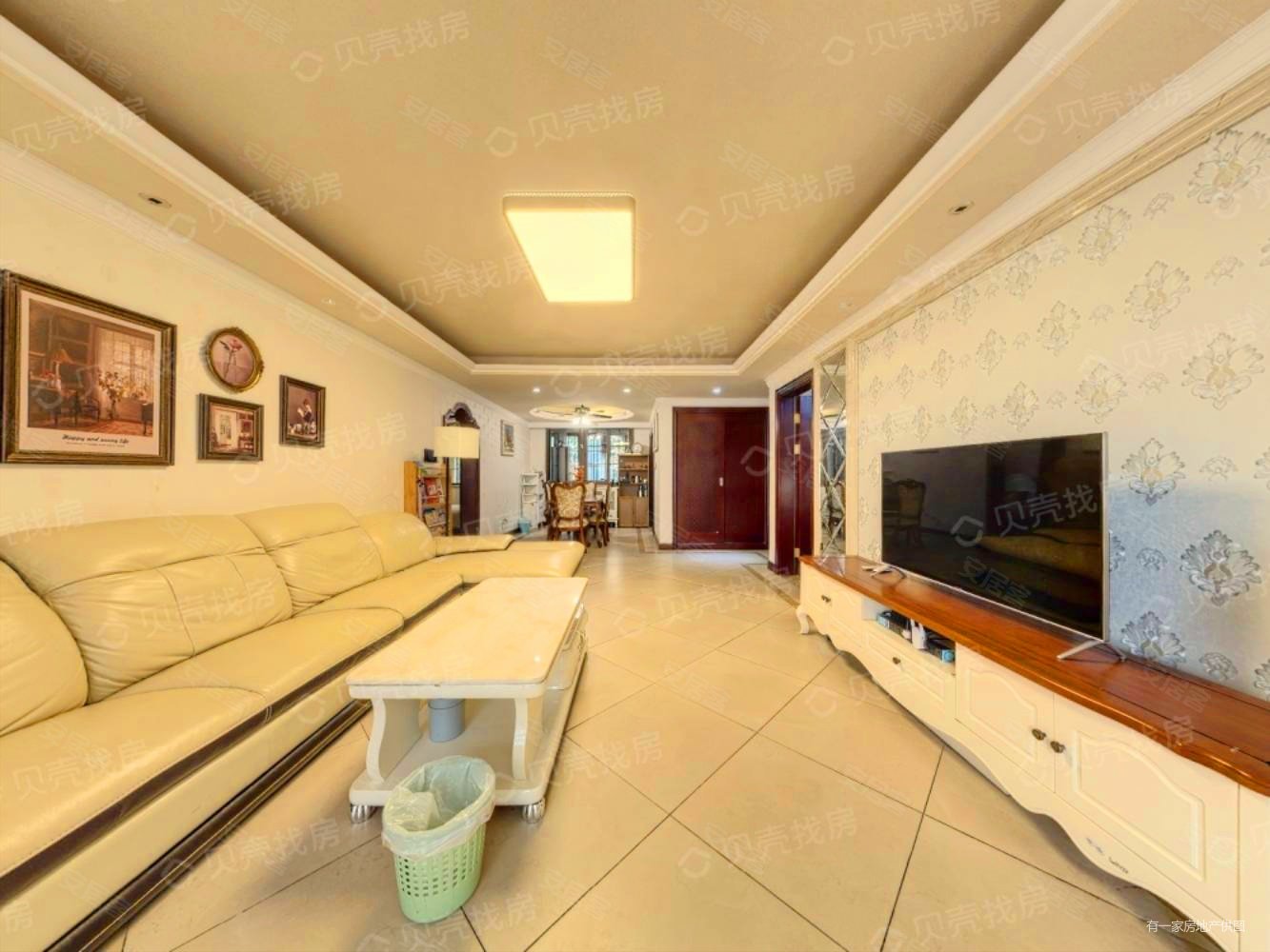 海尔山海湾3室2厅2卫138㎡南北226万