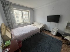 丹东振兴站前三马路家具城楼上 家电齐全 步梯五楼 拎包即住出租房源真实图片