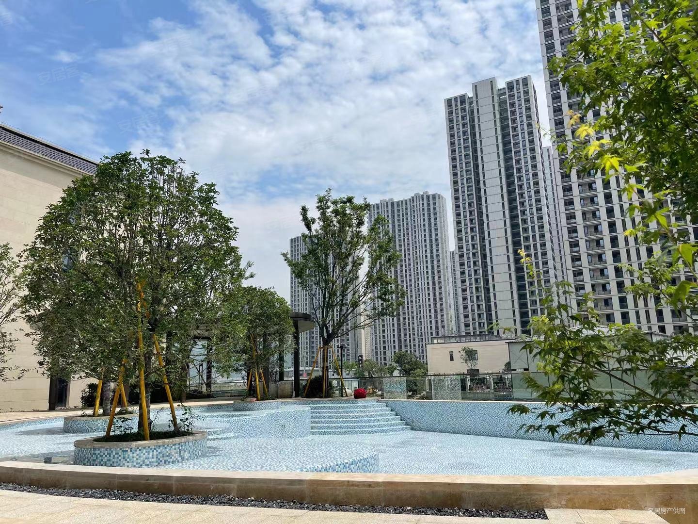 乐清置信原墅4室2厅2卫126.85㎡东南210万