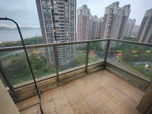 【多图】世茂江滨花园碧景湾,下沙江滨租房,下沙江滨站 碧景湾 整租
