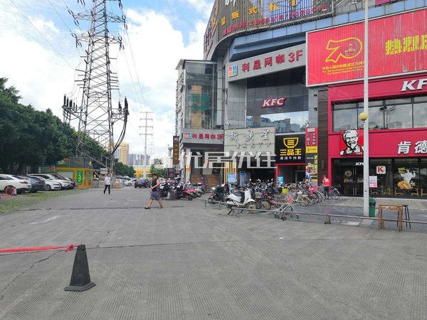 南宁西乡塘明秀路城市碧园一房一厅  户型方正 配套齐全 采光好出租