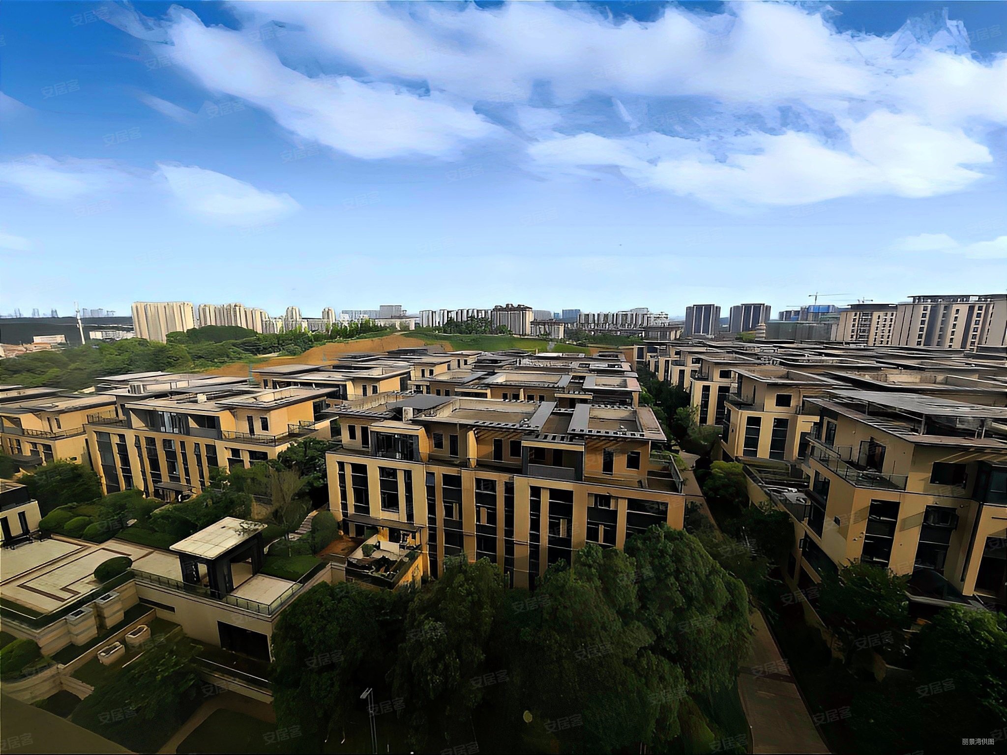 湾里二中旁恒茂未来都会花园朝南精装好房小三居带电梯