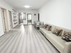 淮南田家庵万茂中心艺山南边户3室2厅家电齐全随时入住出租房源真实图片