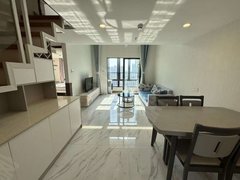 东莞大朗体育馆碧桂园万象松湖(商住楼) 4室2厅2卫  电梯房 精装修出租房源真实图片