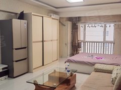 鞍山海城永安路出租北关大润发楼上 60平 可月租 包物业取暖出租房源真实图片