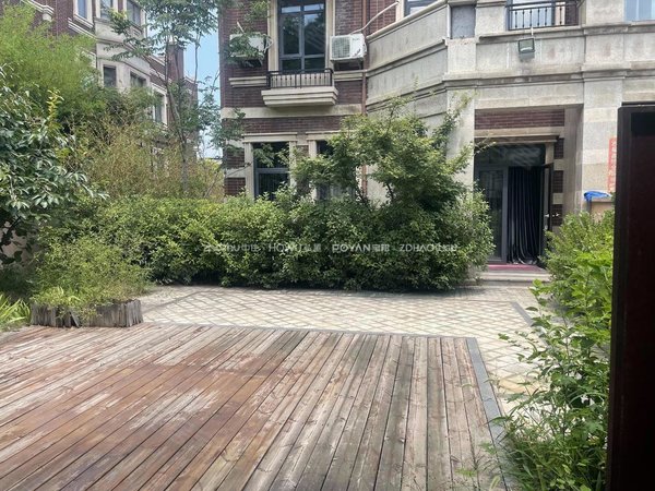 济南高新奥体中心中海奥龙观邸别墅奥体旁 中海别墅 精装出租 可办公