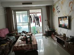 济宁汶上城区三室两厅，冰箱，洗衣机，空调，热水器都有，一年15000出租房源真实图片