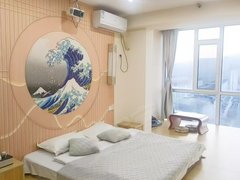 丹东元宝新柳步行街温泉房 电梯中层 视野开阔 豪华装修 一室 长租优先！出租房源真实图片