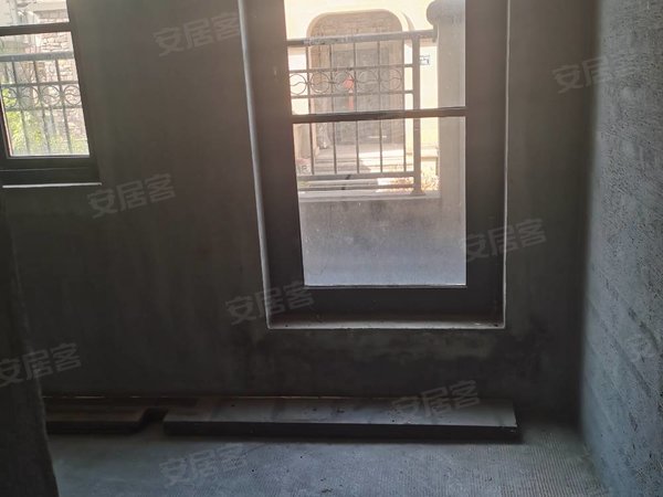 【多图】元垄翰林府(别墅),柯桥租房,翰林府排屋 隔出5房 4.