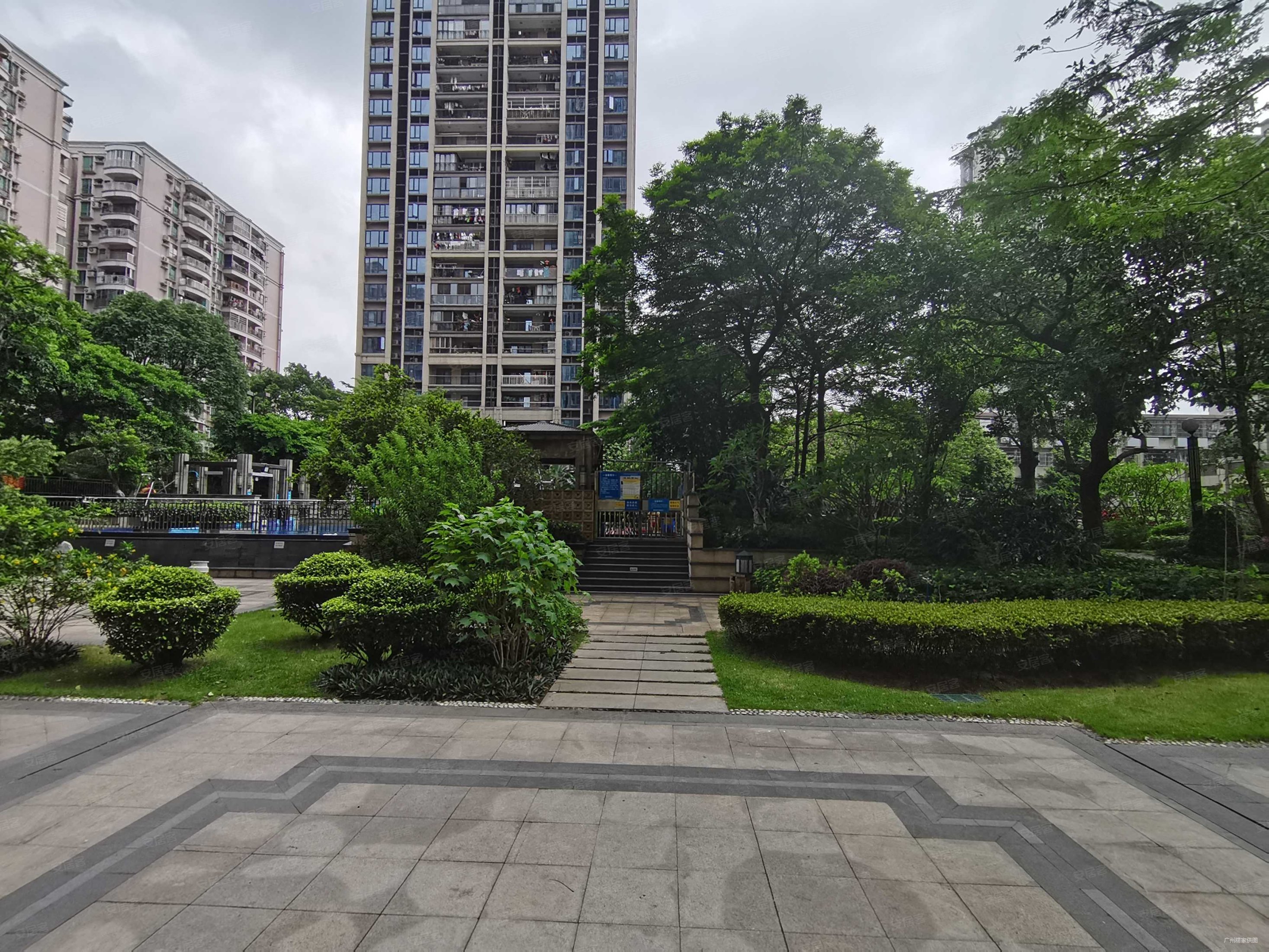 广州房产网>广州二手房>天河二手房>车陂二手房>富力天禧>