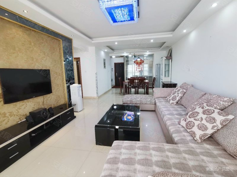 锦绣尚城 套三双卫 117平 好楼层 居家装修 76万有少