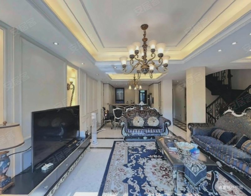 万科琥珀臻园高品质小区环境绿化优急售