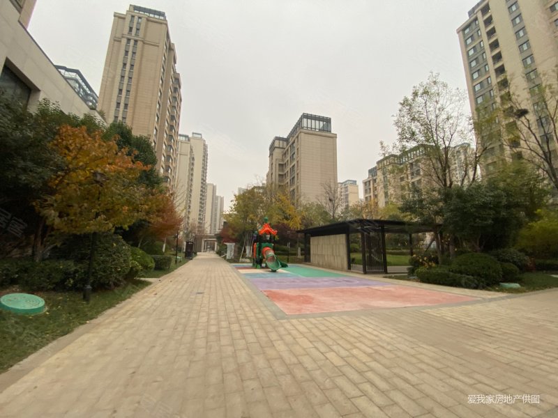 cbd 真實房 綠地b8地塊 視野好觀公園 價位可談,綠地