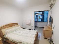 重庆渝北新牌坊红土地地铁口 姐姐的房子 找个爱干净的室友诚信低租 可月付出租房源真实图片