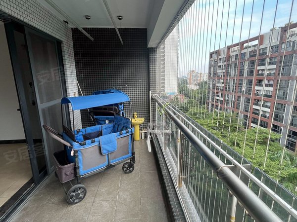 琶洲租房,水蓝郡花园大四房南北对流,一梯两户随时看楼,海珠租房-广州