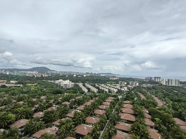 雅居乐蔚蓝星语清水湾蔚蓝星语四房三卫,半年租4万生活便利,配套成熟